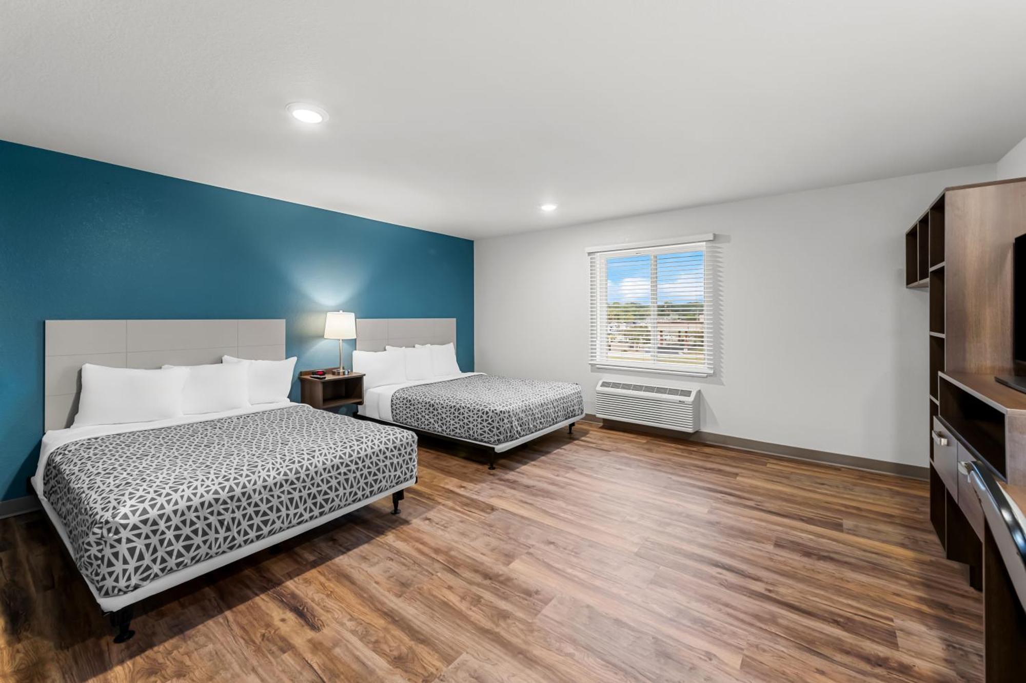 Woodspring Suites Kansas City Airport Exterior foto